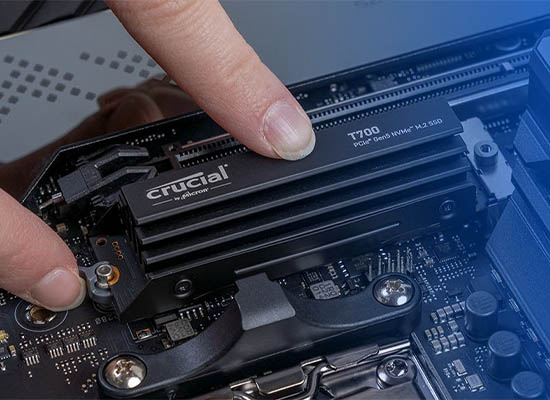 SSDとGPUがメモリを介してデータをやりとりしているイメージ